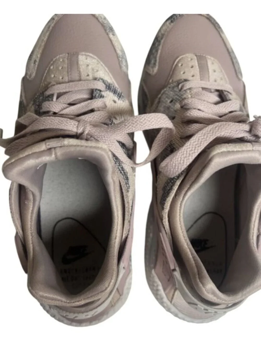 Nike Air Huarache Pink Gray Snakeskin Print Womens Sneakers Size 7.5